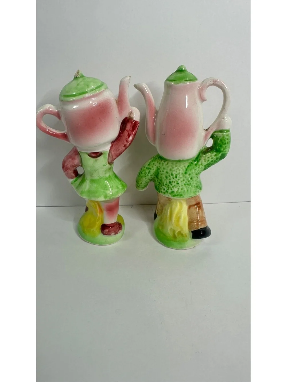 Vtg Mr. Coffee & Mrs. Teapot Salt & Pepper Shakers Anthropomorphic Whimsical MCM
